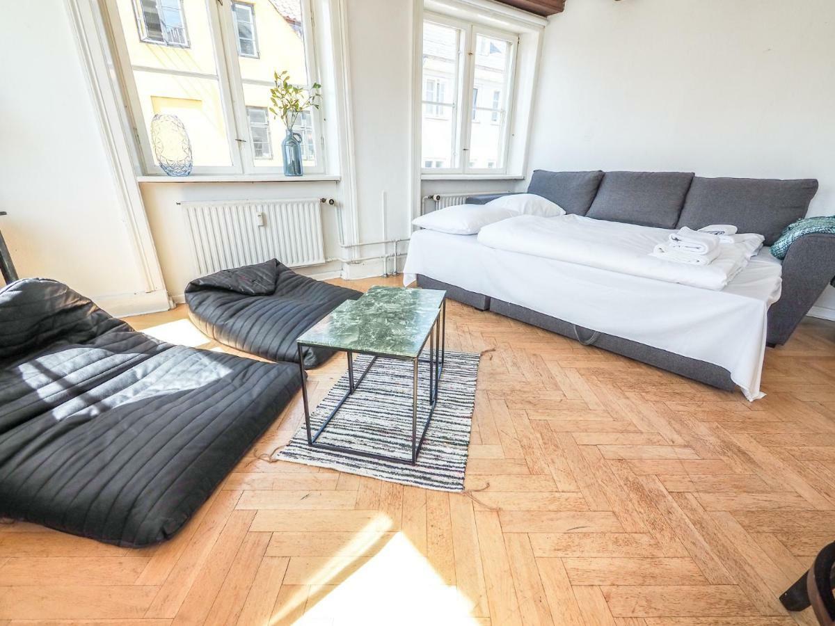 Authentic Copenhagen Apartment By Nyhavn Exterior photo